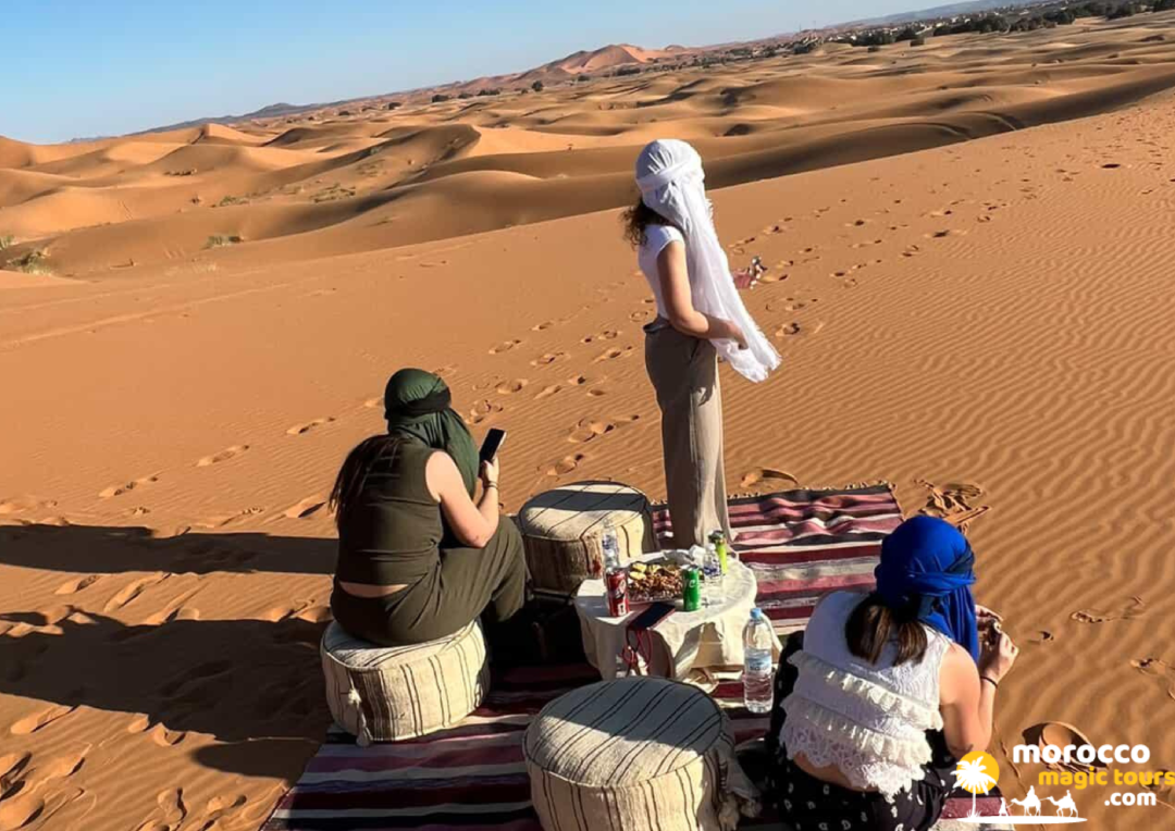 Private desert camp picnic on 4-day Sahara Desert tour from Marrakech